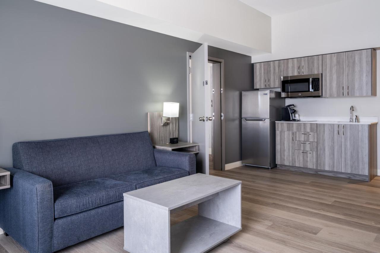 Microtel Inn & Suites By Wyndham Kanata Ottawa West Esterno foto