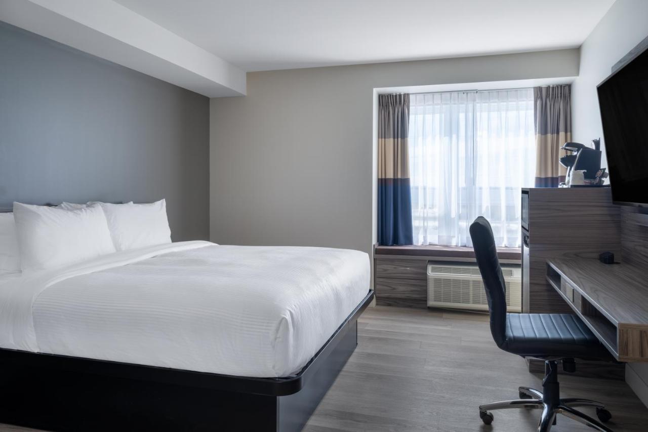 Microtel Inn & Suites By Wyndham Kanata Ottawa West Esterno foto