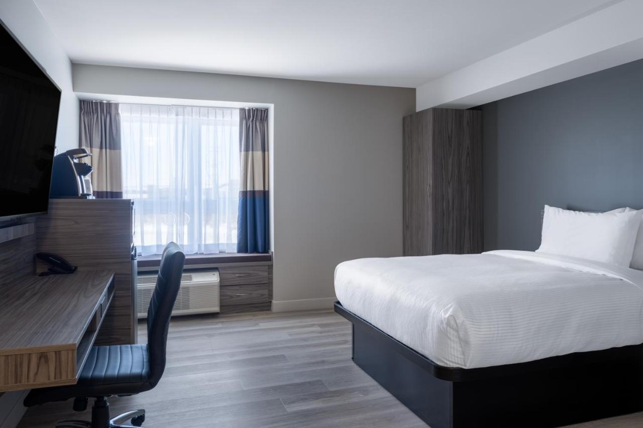 Microtel Inn & Suites By Wyndham Kanata Ottawa West Esterno foto
