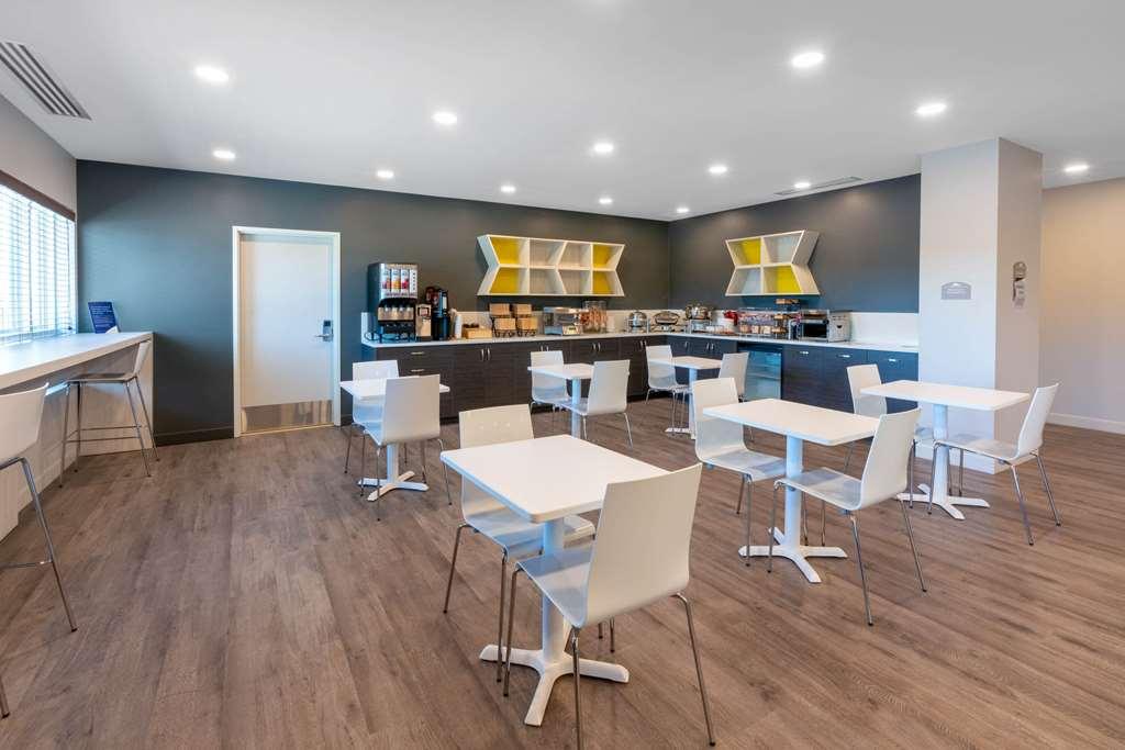 Microtel Inn & Suites By Wyndham Kanata Ottawa West Servizi foto