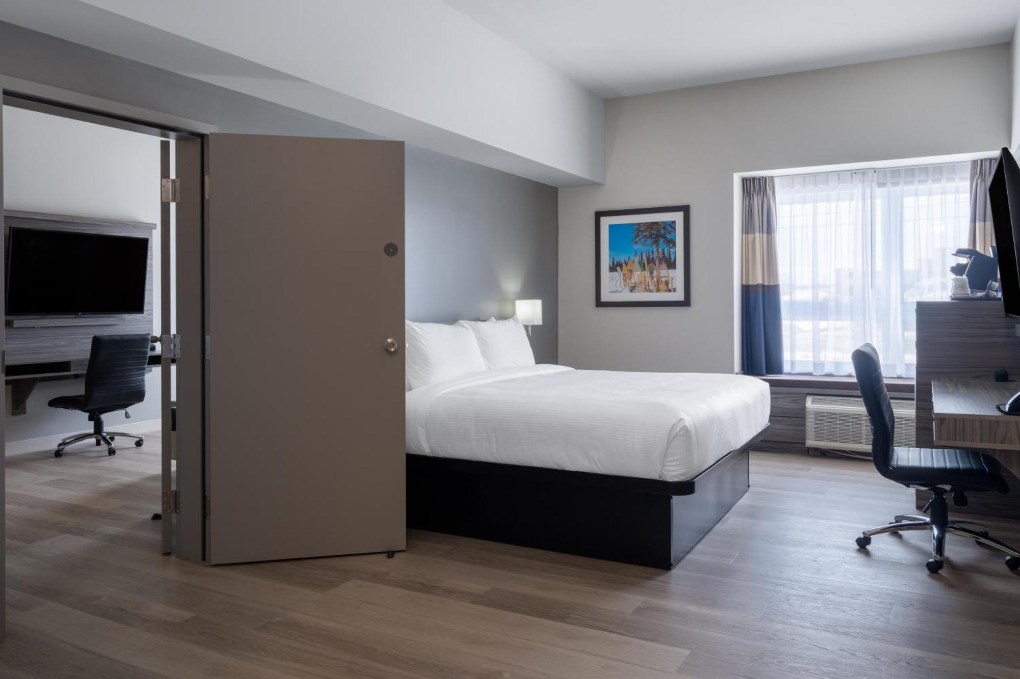 Microtel Inn & Suites By Wyndham Kanata Ottawa West Esterno foto