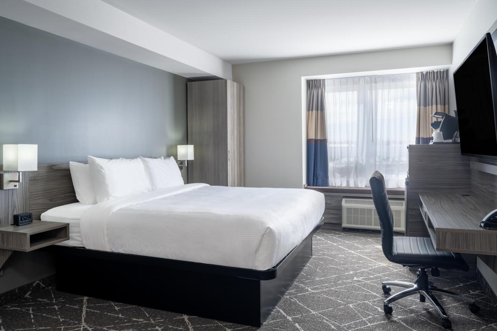 Microtel Inn & Suites By Wyndham Kanata Ottawa West Esterno foto