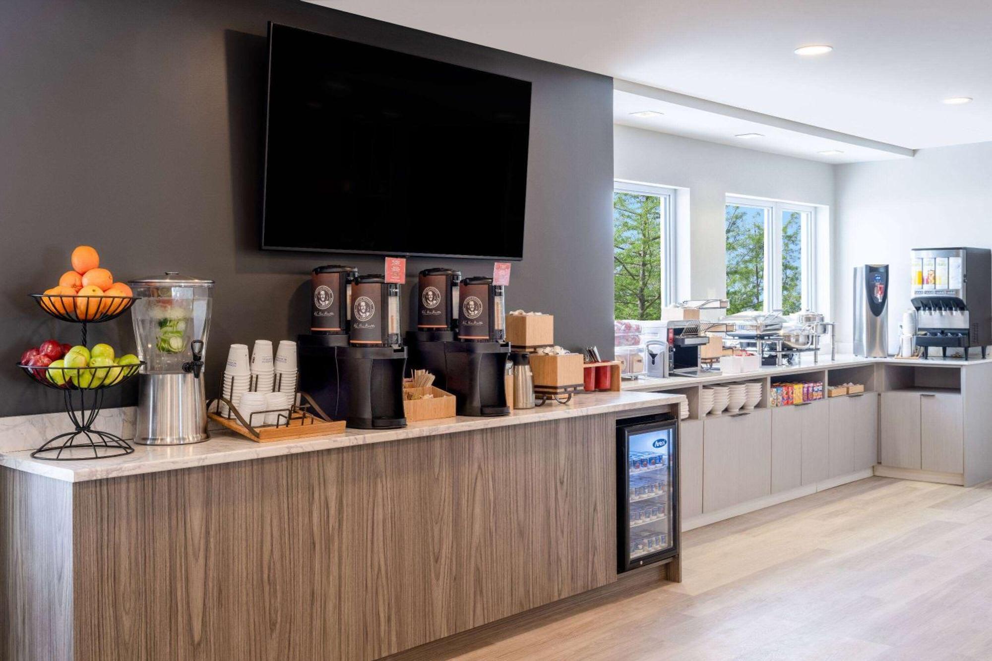 Microtel Inn & Suites By Wyndham Kanata Ottawa West Esterno foto