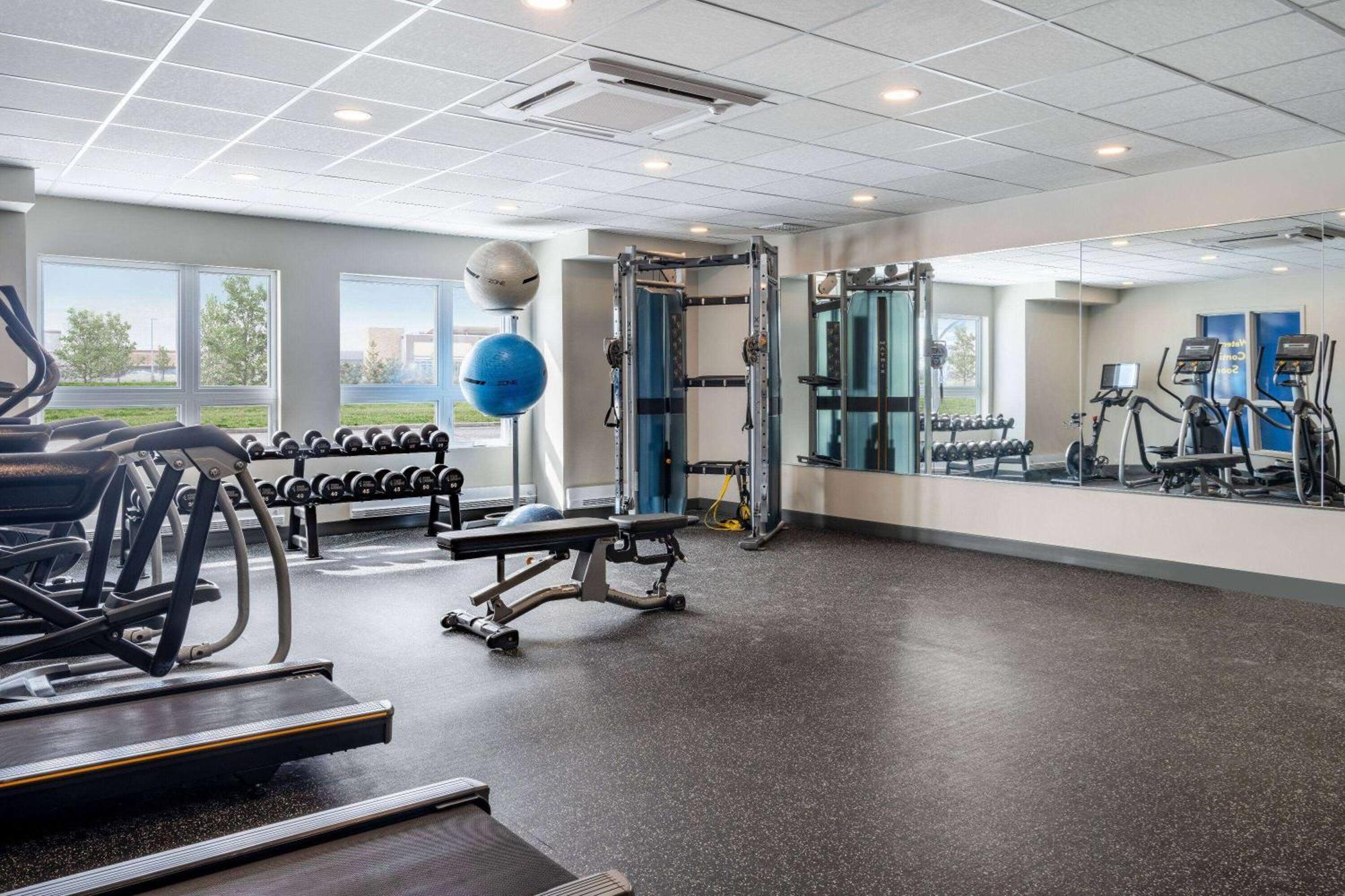 Microtel Inn & Suites By Wyndham Kanata Ottawa West Esterno foto