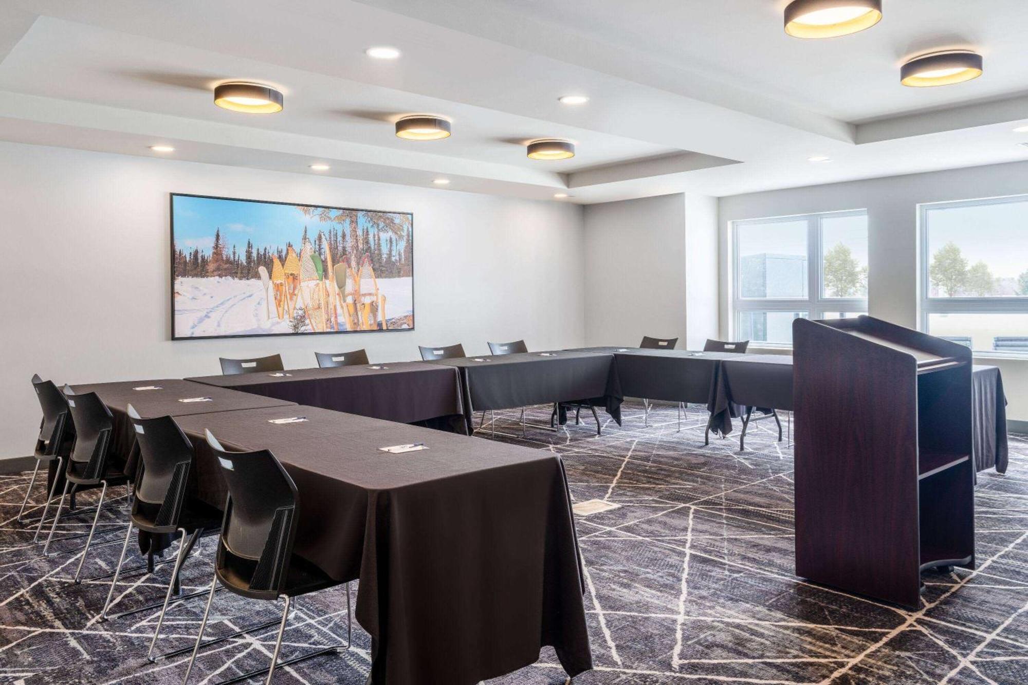 Microtel Inn & Suites By Wyndham Kanata Ottawa West Esterno foto